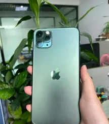 苹果11promax国行内存256g原装 无拆修无磕碰